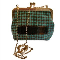 dogtooth clutch bag with chain